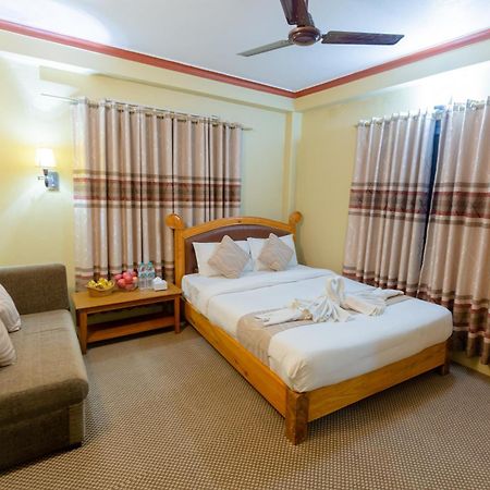 Paradise Boutique Hotel Pokhara Eksteriør bilde