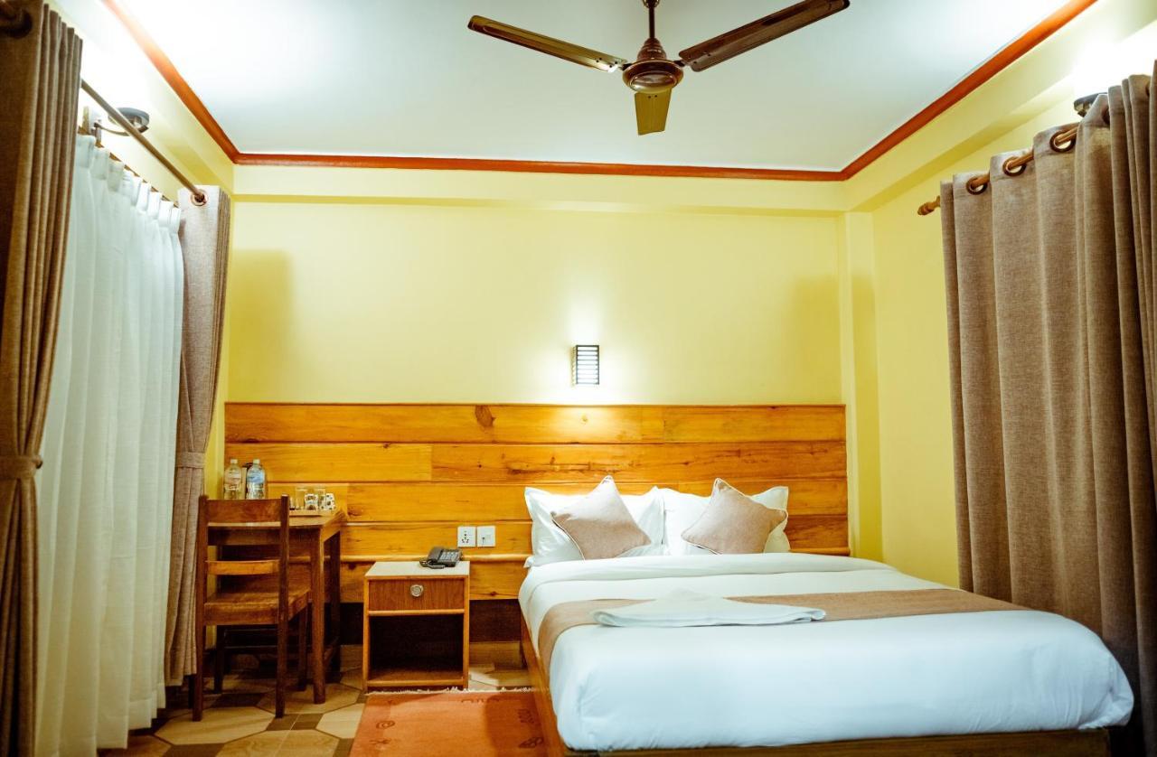 Paradise Boutique Hotel Pokhara Eksteriør bilde