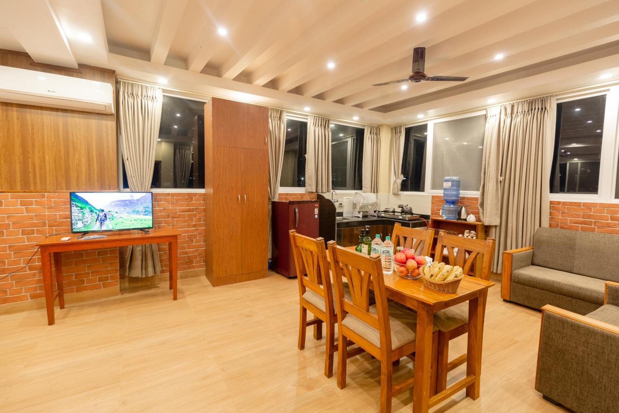 Paradise Boutique Hotel Pokhara Eksteriør bilde