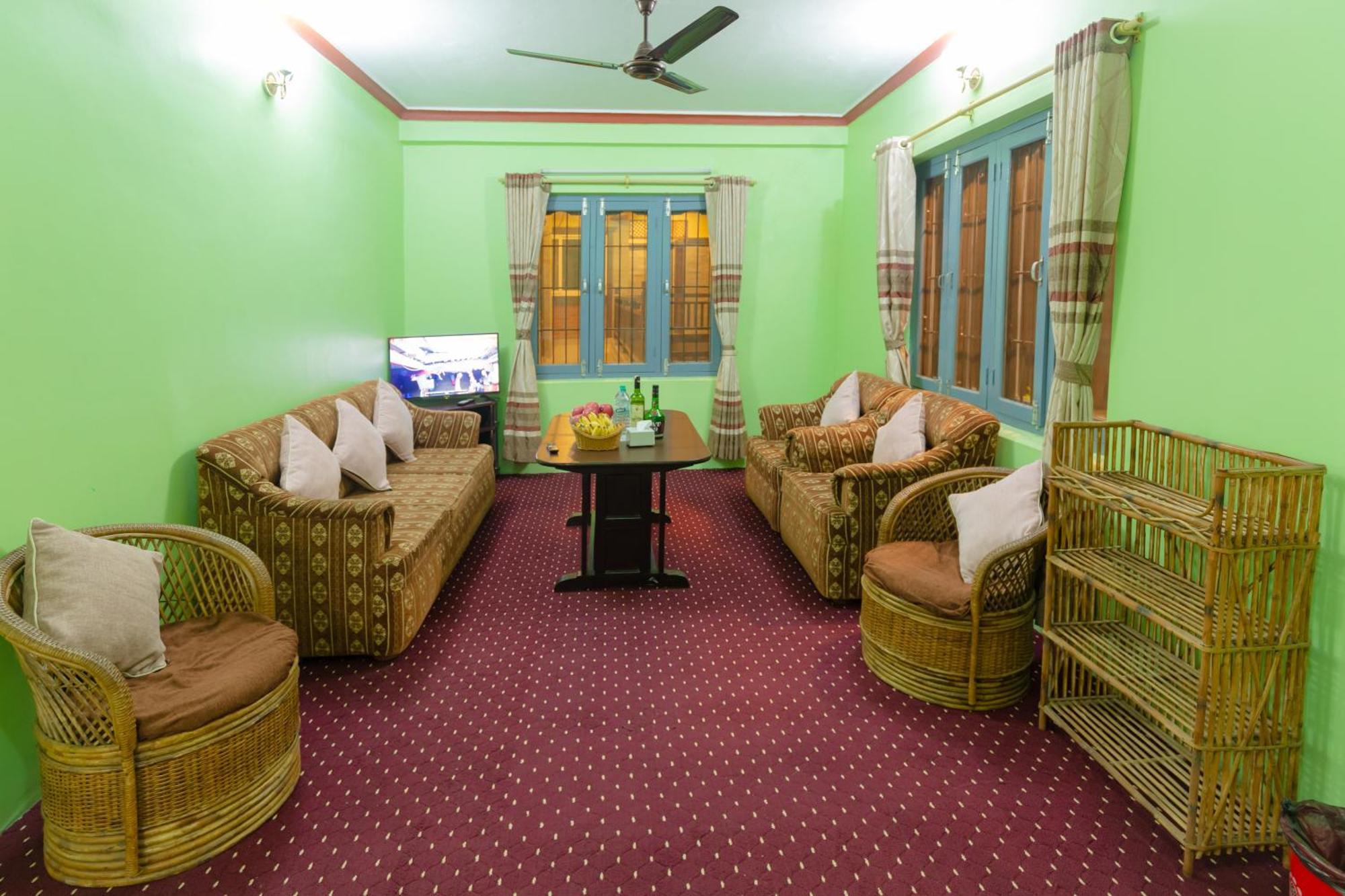 Paradise Boutique Hotel Pokhara Eksteriør bilde